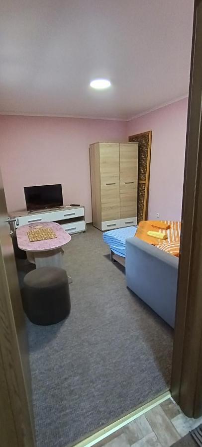 Princips Apartment Сараево Стая снимка